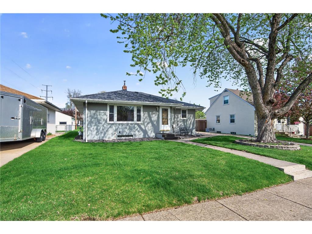 819 2nd Avenue S South Saint Paul MN 55075 7061599 image3