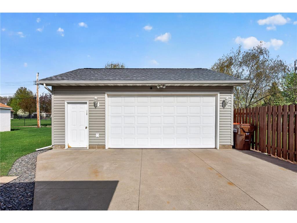 819 2nd Avenue S South Saint Paul MN 55075 7061599 image4