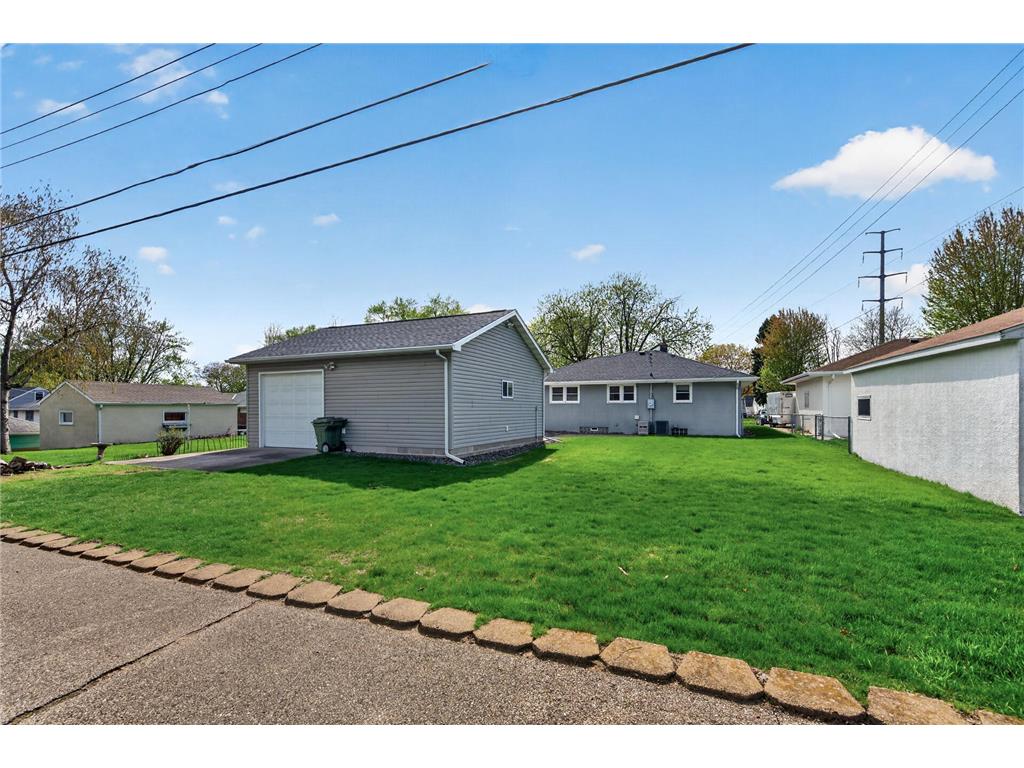 819 2nd Avenue S South Saint Paul MN 55075 7061599 image5
