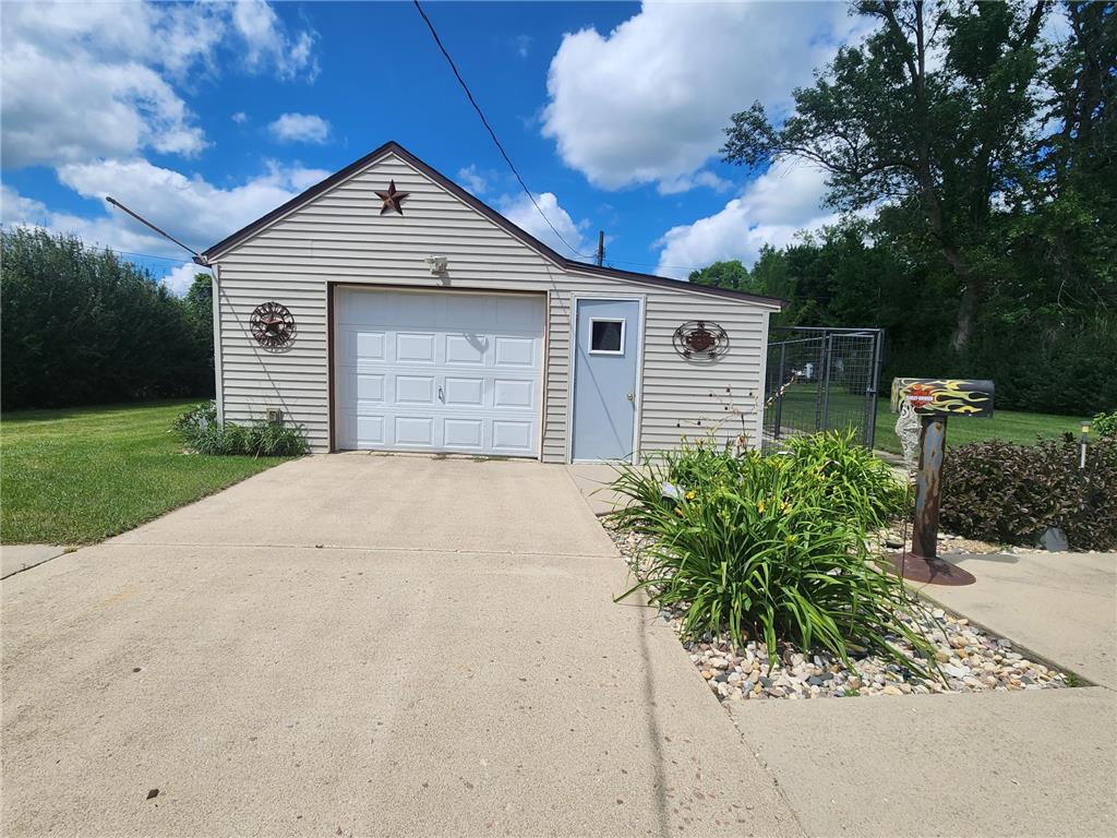 819 2nd Street SW Pipestone MN 56164 7107955 image10