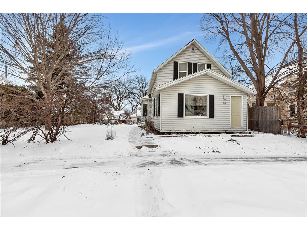 819 7th Avenue N Saint Cloud MN 56303 6657046 image1