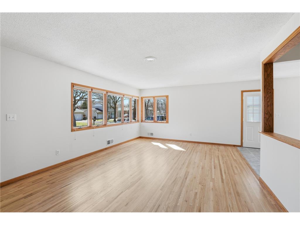 819 9th Avenue Anoka MN 55303 7057367 image11