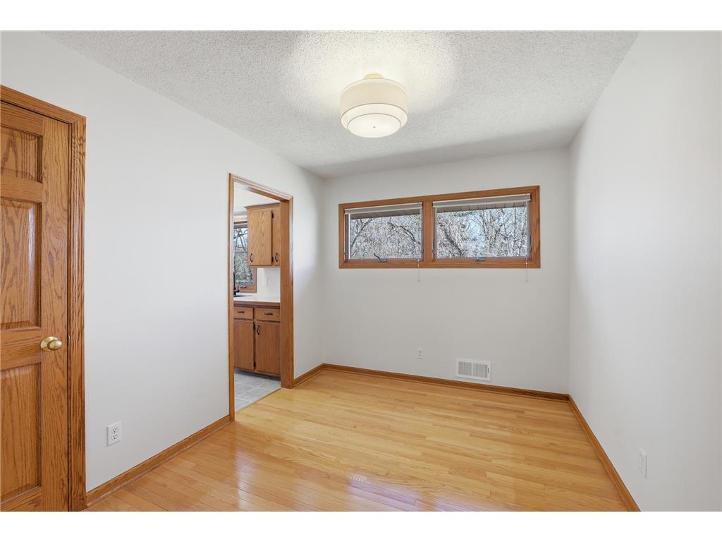 819 9th Avenue Anoka MN 55303 7057367 image14