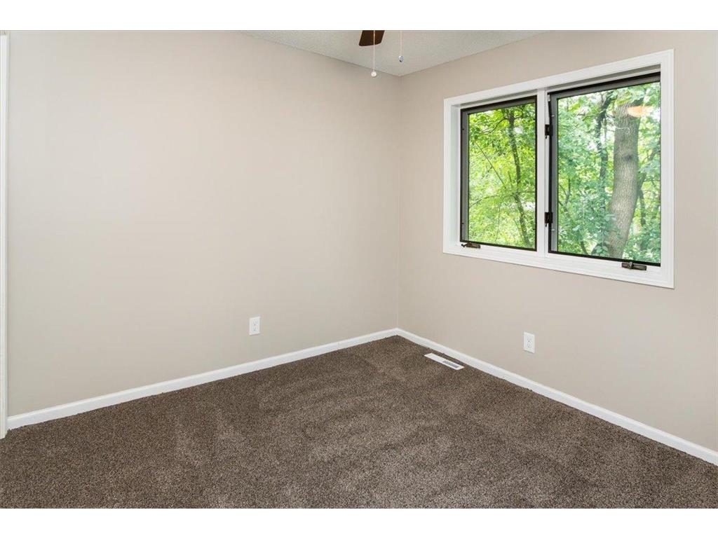 819 Dorland Road S Maplewood MN 55119 6767618 image12