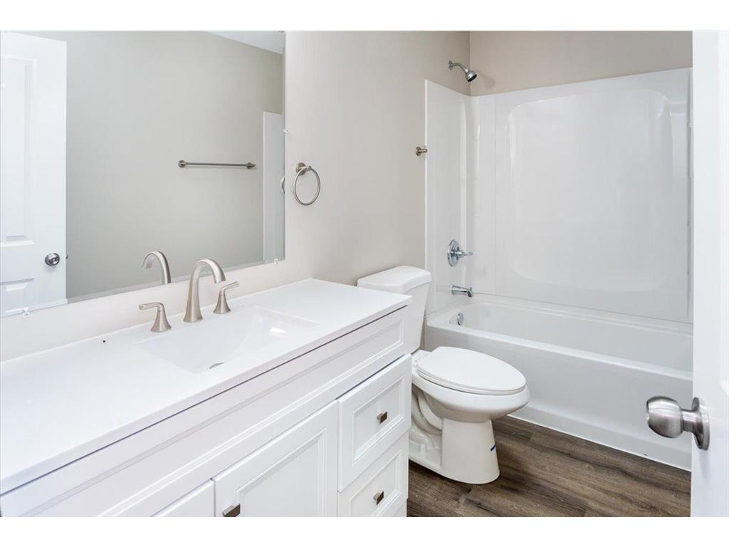 819 Dorland Road S Maplewood MN 55119 6767618 image17