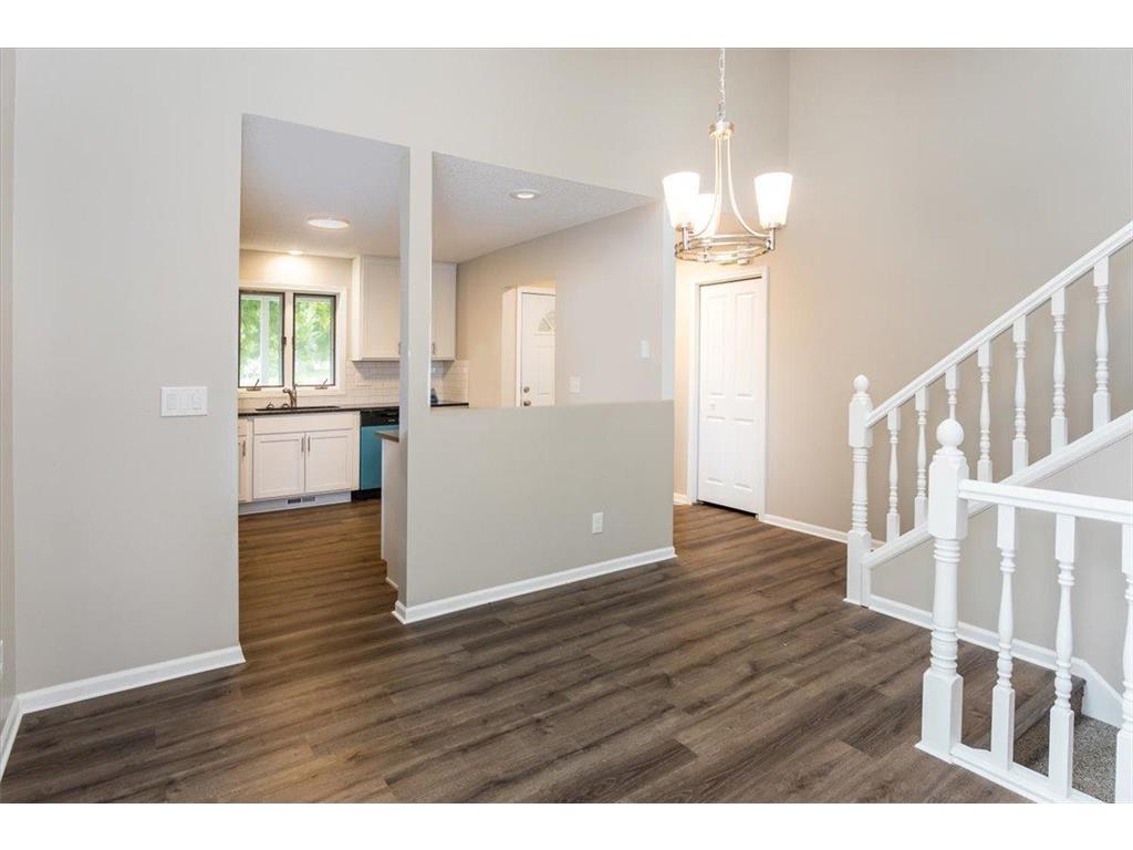 819 Dorland Road S Maplewood MN 55119 6767618 image8