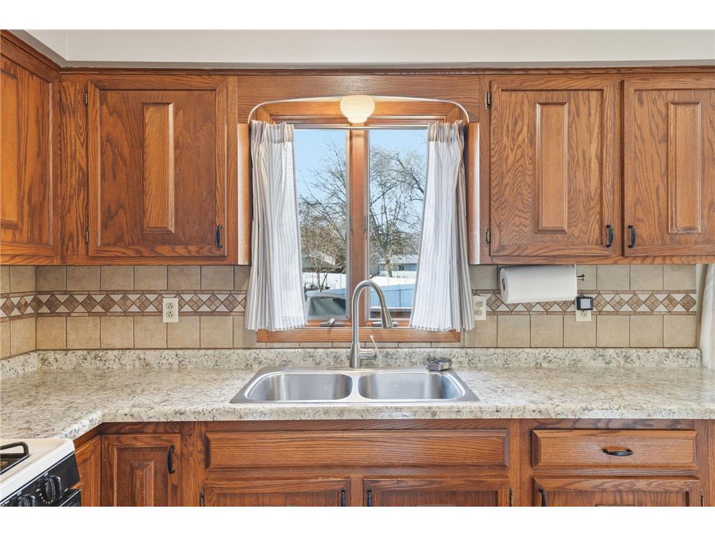 819 Johnson St Anoka MN 55303 7046084 image10