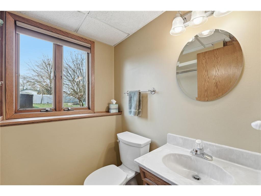 819 Johnson St Anoka MN 55303 7046084 image21