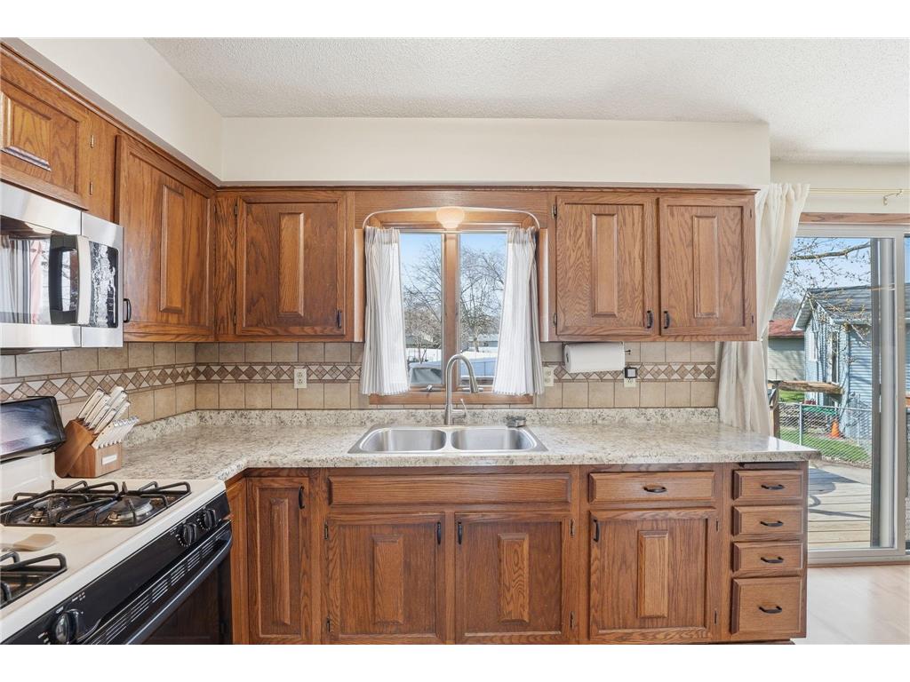 819 Johnson St Anoka MN 55303 7046084 image9