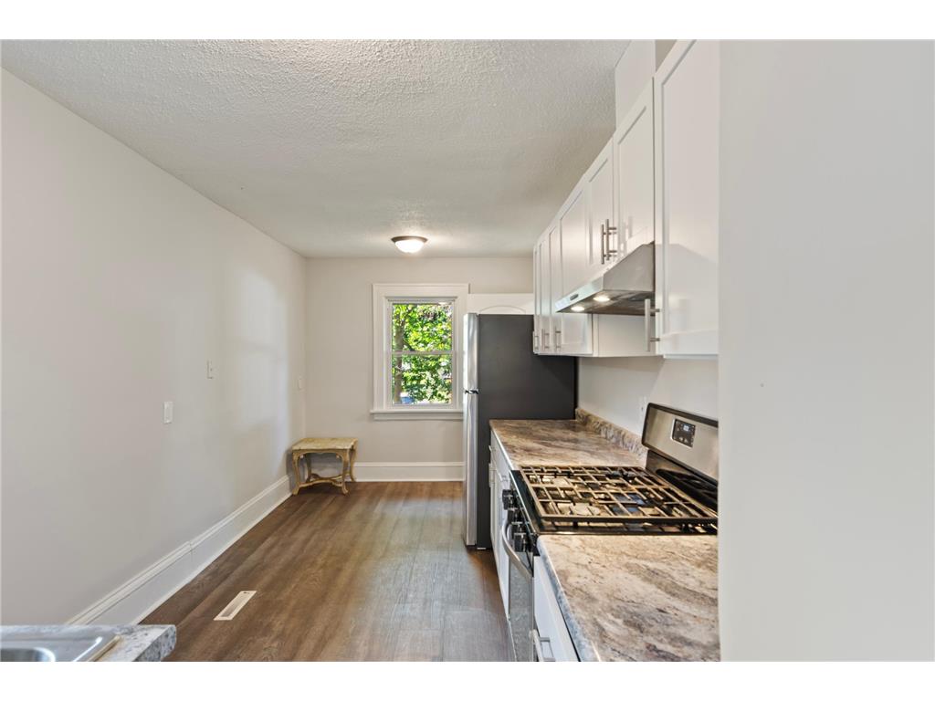 819 Sheridan Avenue N Minneapolis MN 55411 6780942 image13