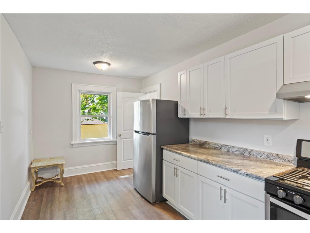 819 Sheridan Avenue N Minneapolis MN 55411 6780942 image14