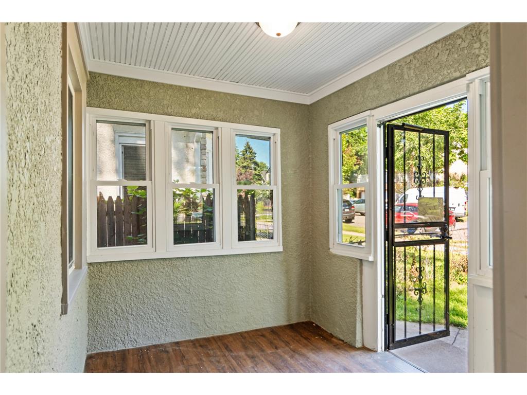 819 Sheridan Avenue N Minneapolis MN 55411 6780942 image3