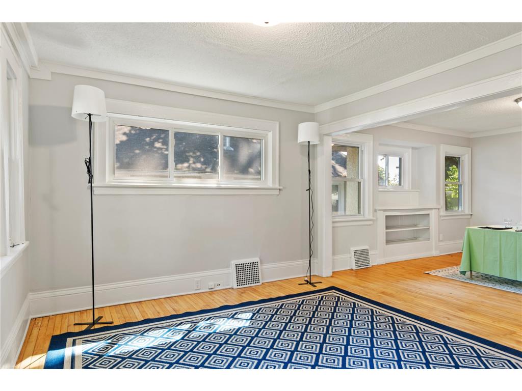 819 Sheridan Avenue N Minneapolis MN 55411 6780942 image5