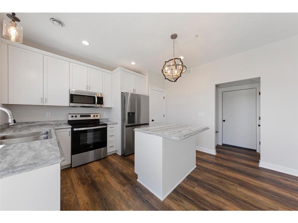 819 Viburnum Street Belle Plaine MN 56011 6773439 image3
