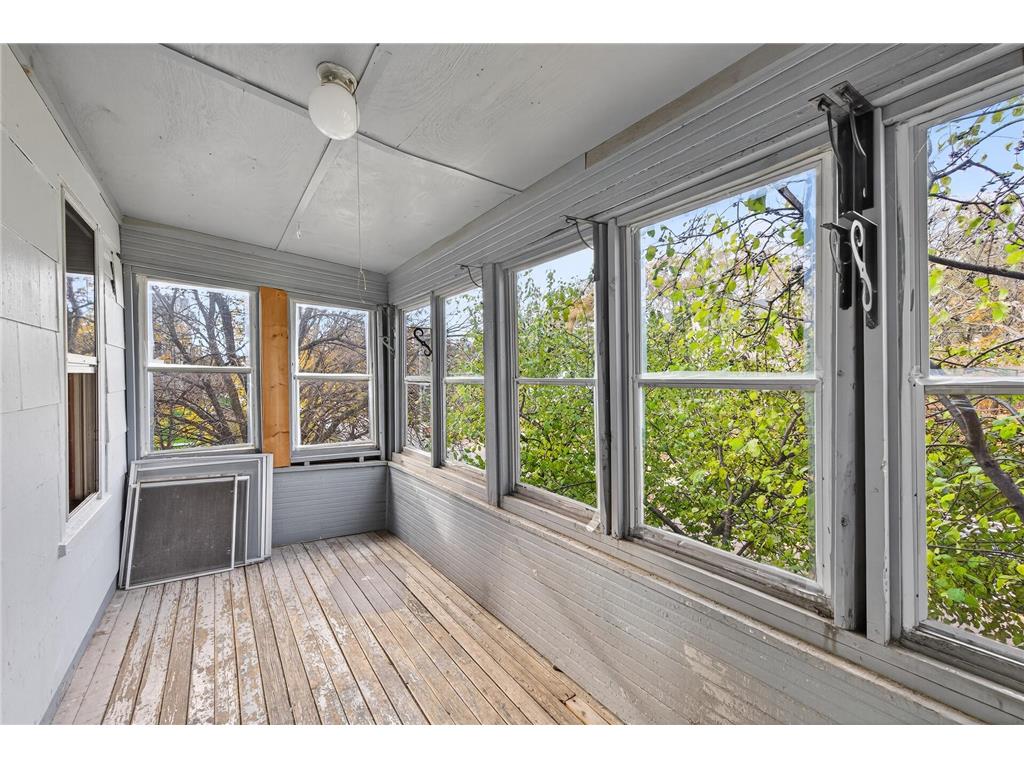 819 W 28th Street Minneapolis MN 55408 7011203 image30