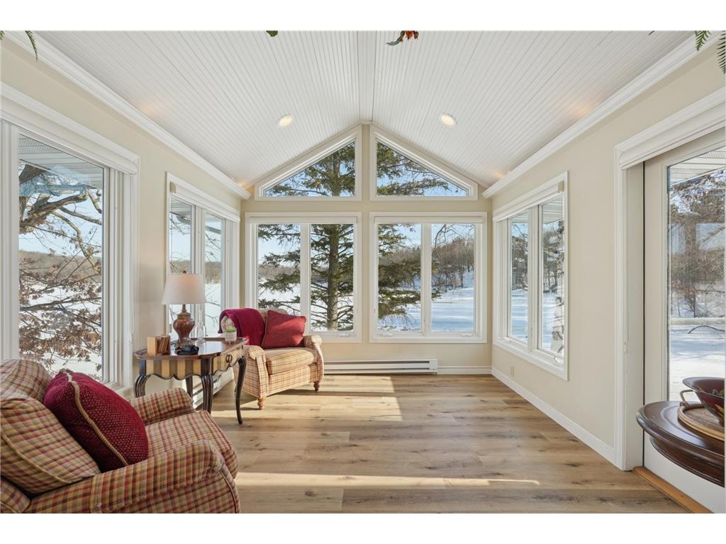 8190 Hill Trail N Lake Elmo MN 55042 - Demontreville 6768898 image16