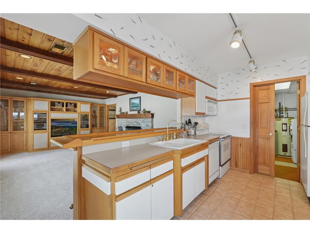 8190 Hill Trail N Lake Elmo MN 55042 - Demontreville 6768898 image25