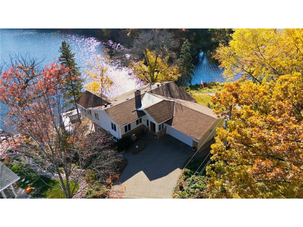 8190 Hill Trail N Lake Elmo MN 55042 - Demontreville 6768898 image5