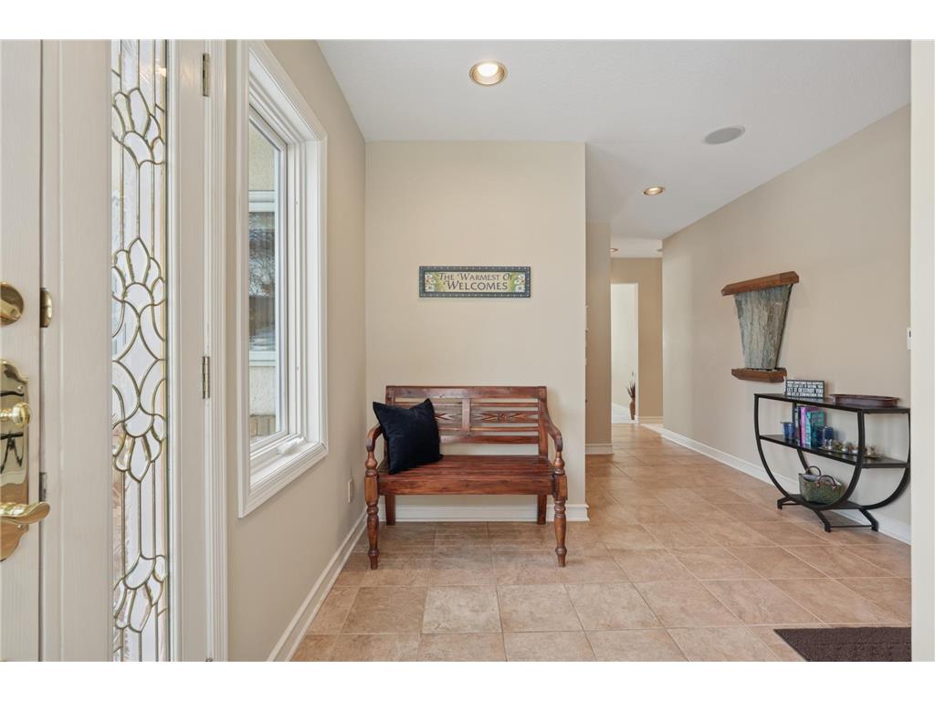 8190 Hill Trail N Lake Elmo MN 55042 - Demontreville 6768898 image7