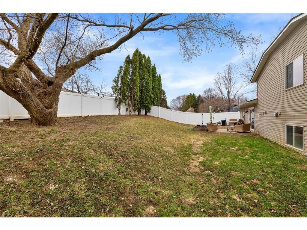 8196 Custers Trail Inver Grove Heights MN 55076 7037335 image24