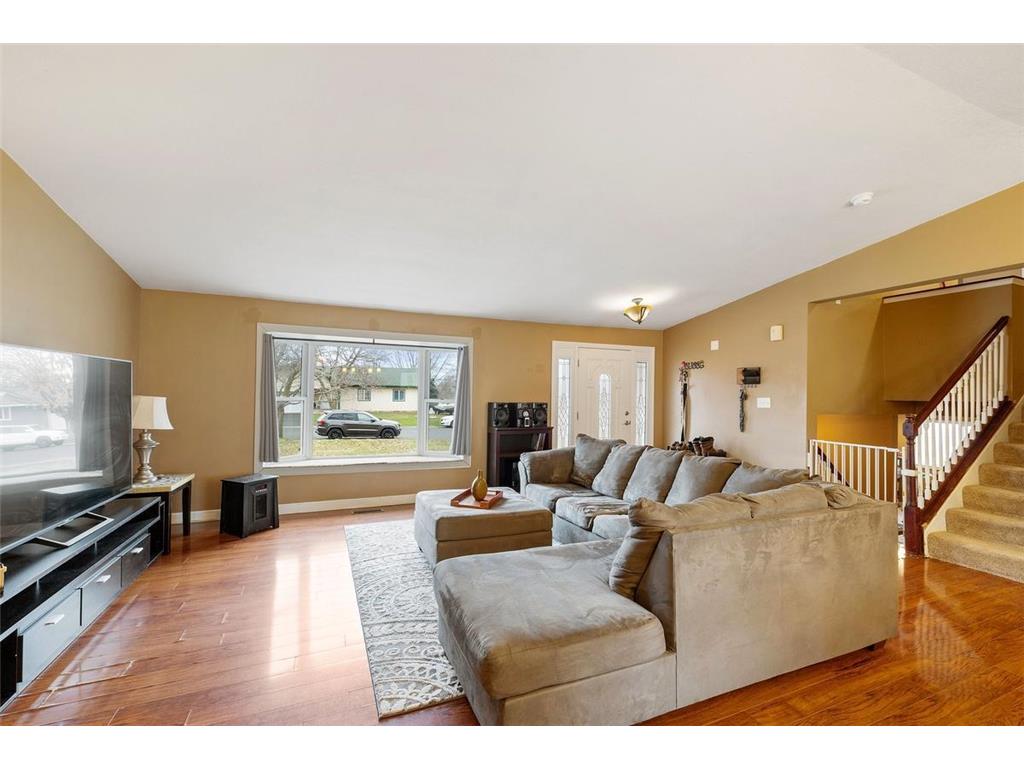 8196 Custers Trail Inver Grove Heights MN 55076 7037335 image7