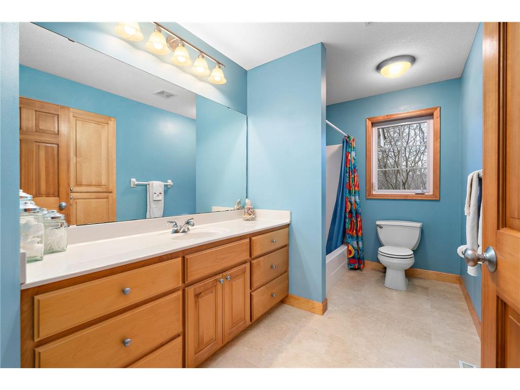 8197 Drexel Court Eden Prairie MN 55347 7023172 image24