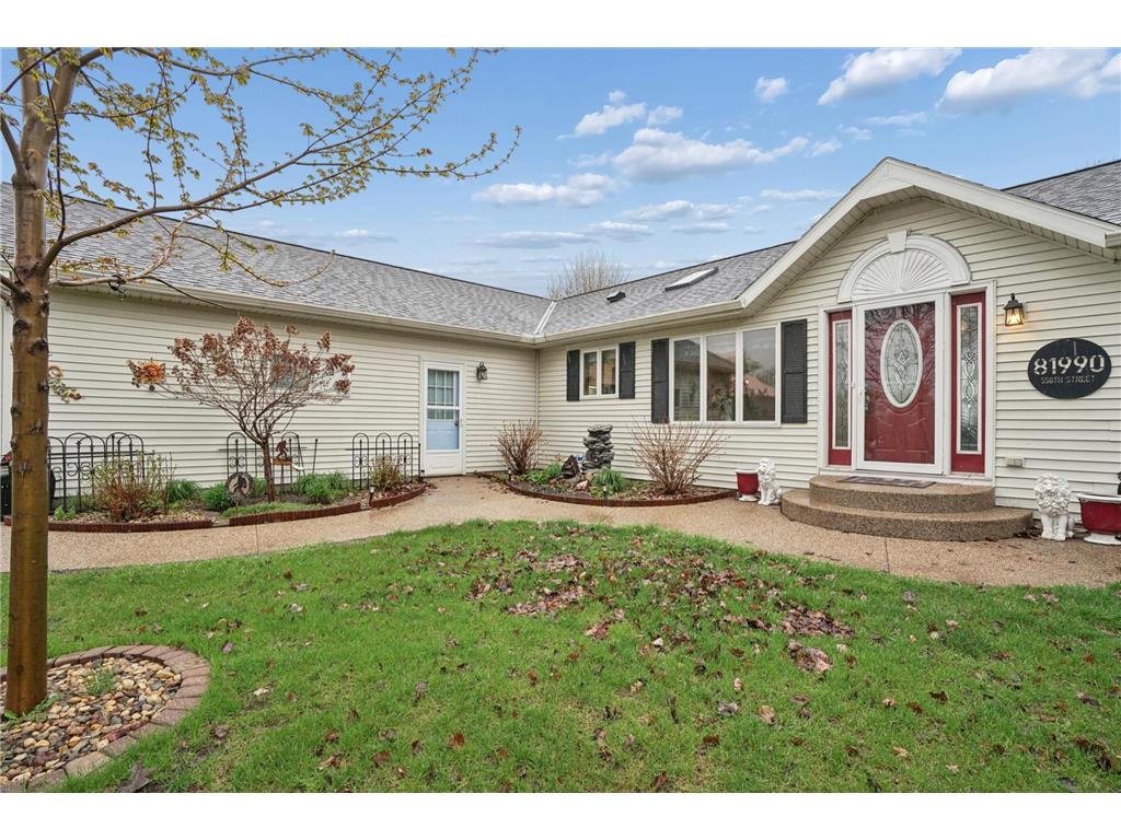 81990 558th Street Buffalo Lake MN 55314 - Preston 7061355 image1