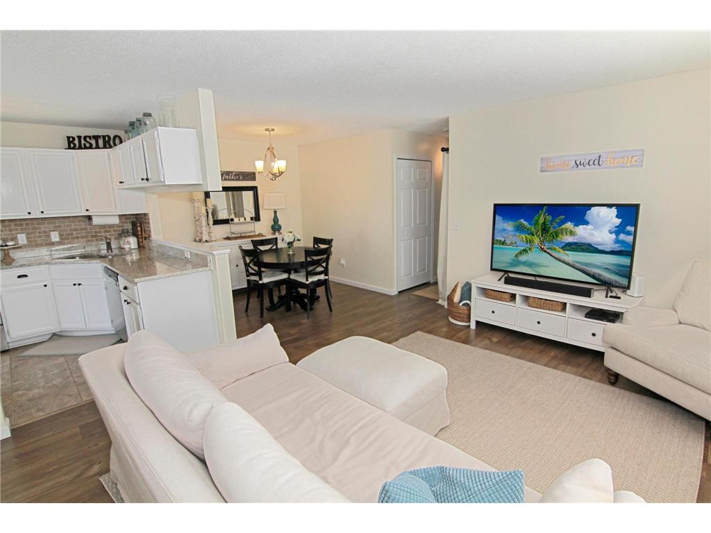 82 96th Lane NE Blaine MN 55434 6345544 image1