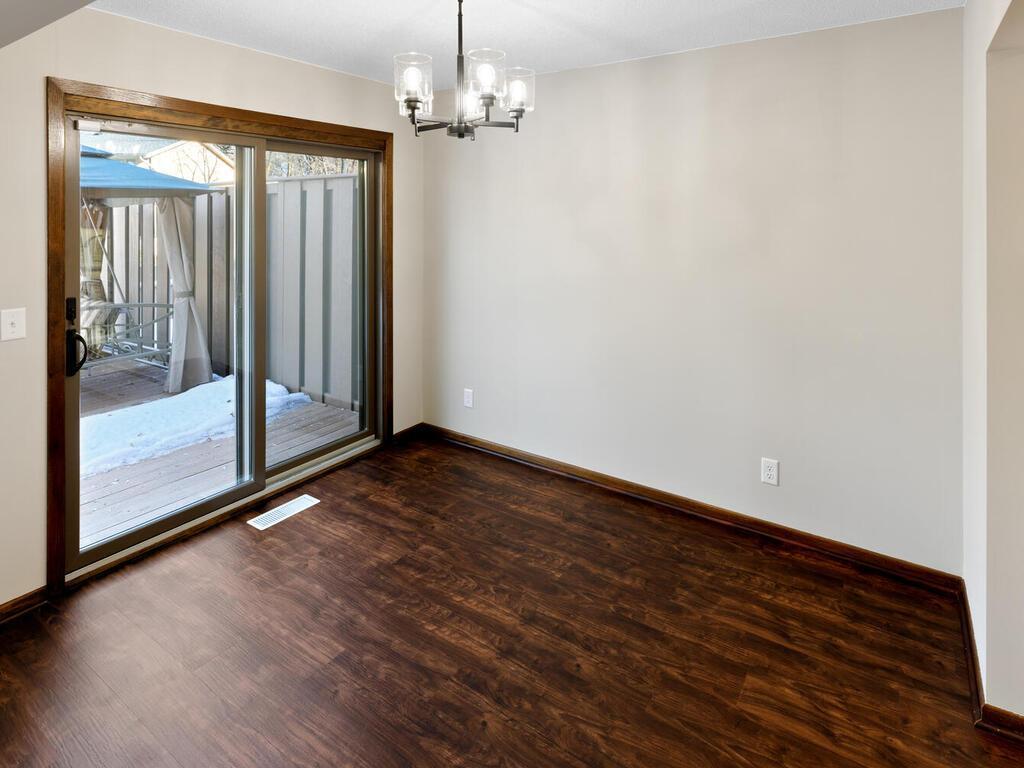 82 Walden Street Burnsville MN 55337 7008809 image12