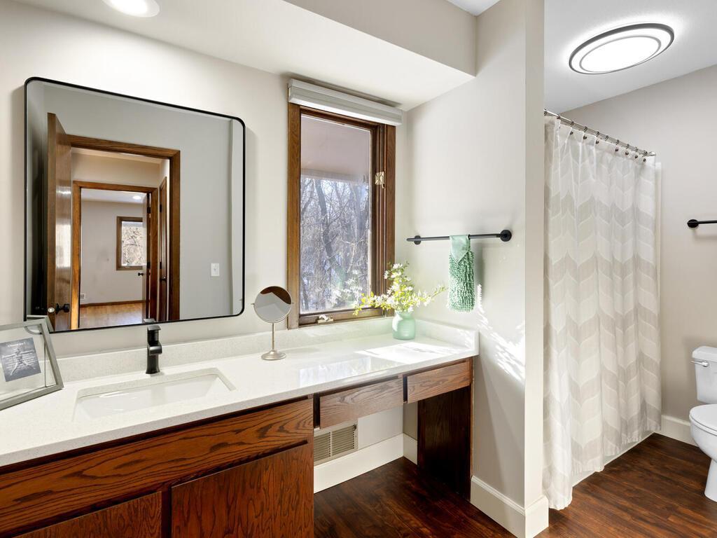 82 Walden Street Burnsville MN 55337 7008809 image18