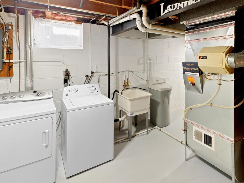 82 Walden Street Burnsville MN 55337 7008809 image24