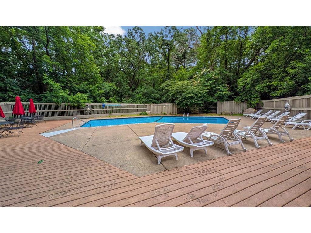 82 Walden Street Burnsville MN 55337 7008809 image33