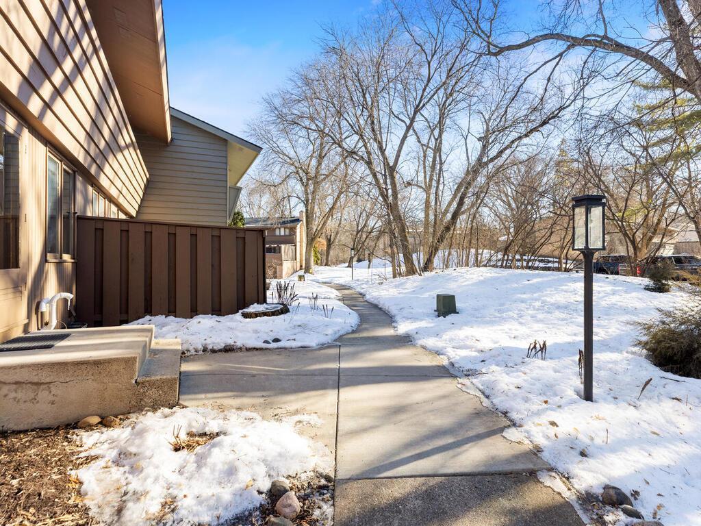 82 Walden Street Burnsville MN 55337 7008809 image34