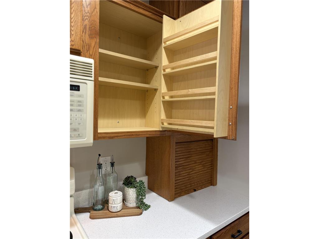 82 Walden Street Burnsville MN 55337 7008809 image9