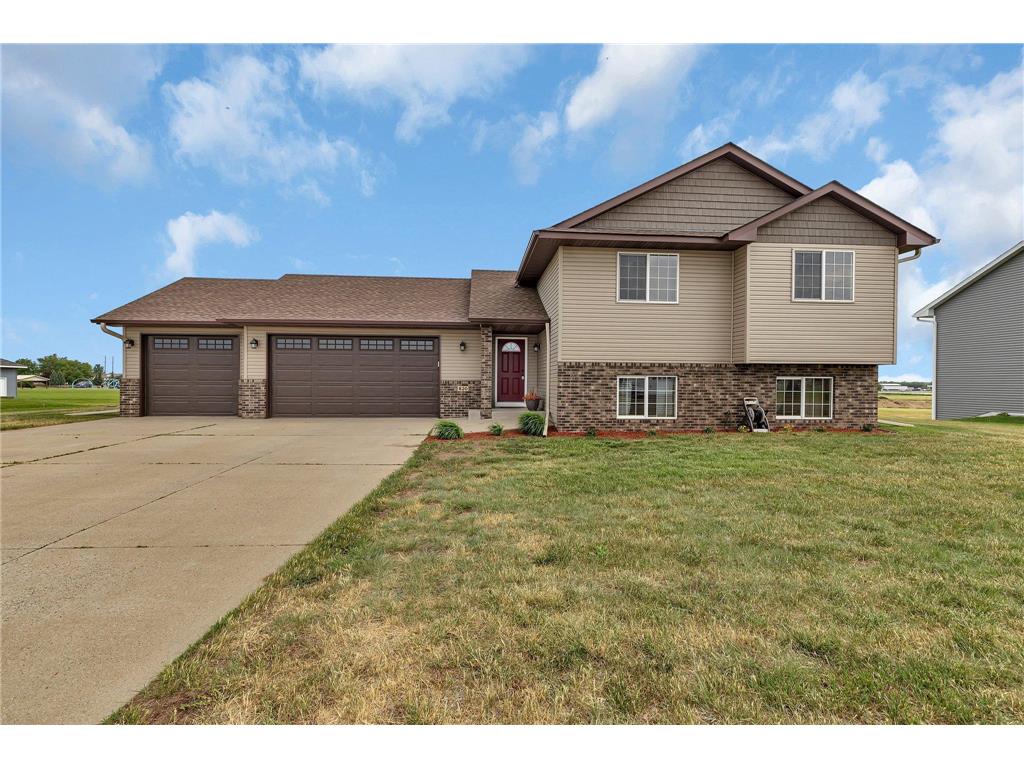 820 10th Street Clearwater MN 55320 6380208 image1