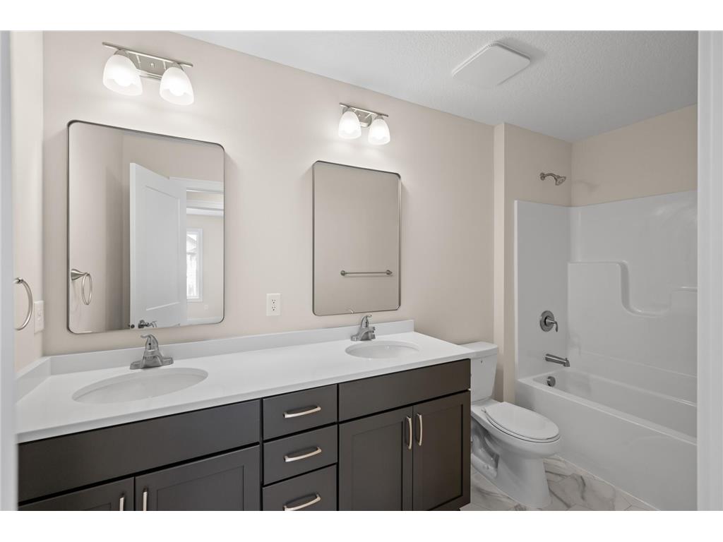 820 26th Avenue NE Minneapolis MN 55418 7026153 image14