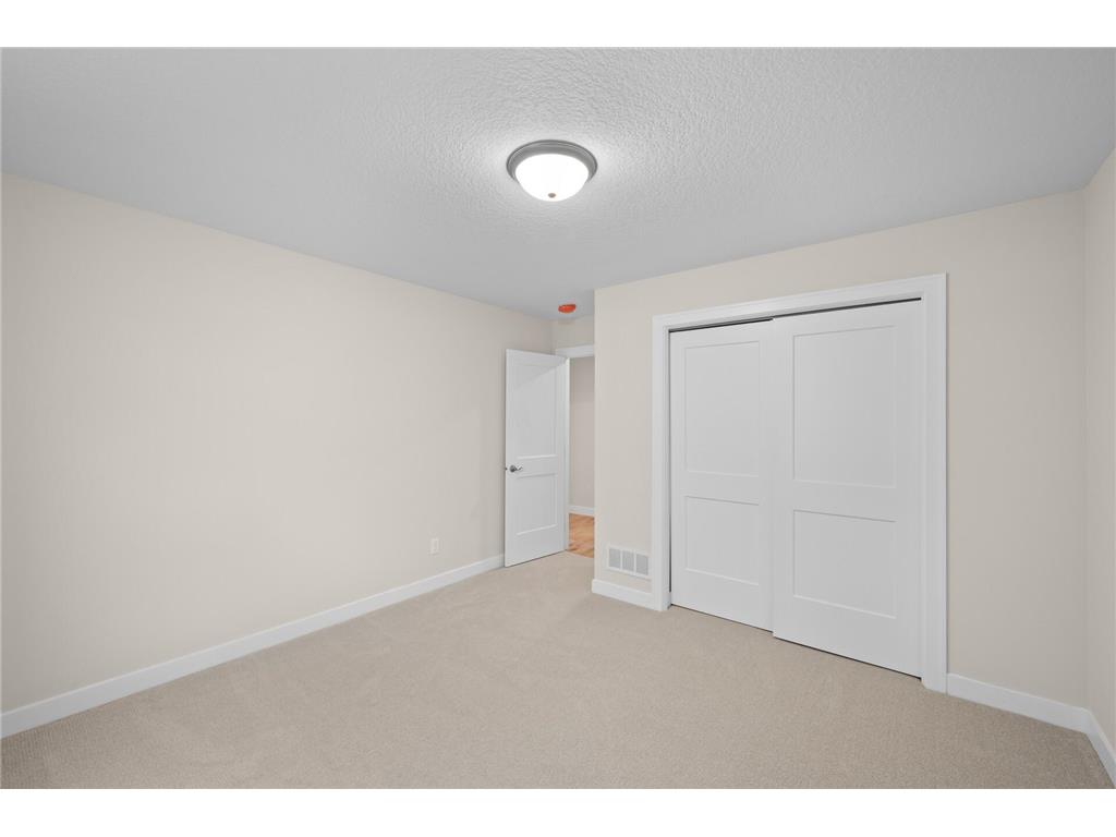 820 26th Avenue NE Minneapolis MN 55418 7026153 image20