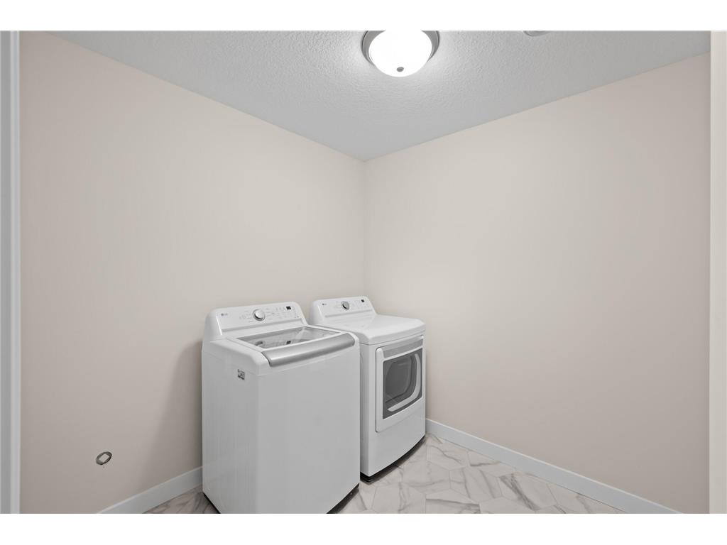 820 26th Avenue NE Minneapolis MN 55418 7026153 image23