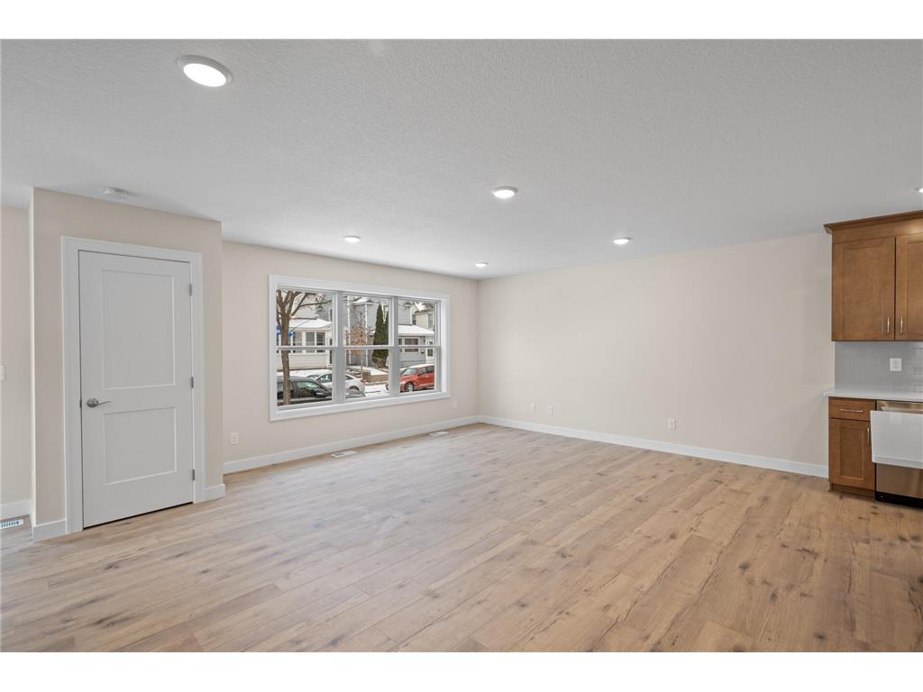 820 26th Avenue NE Minneapolis MN 55418 7026153 image6