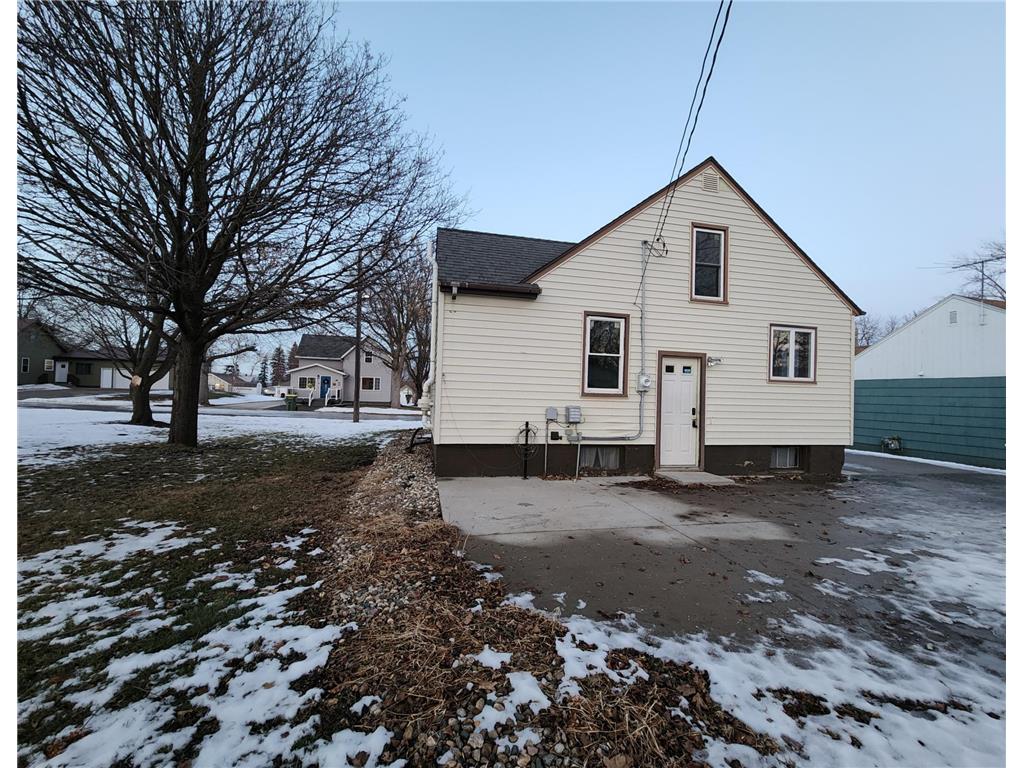 820 6th Street SW Pipestone MN 56164 7001525 image4