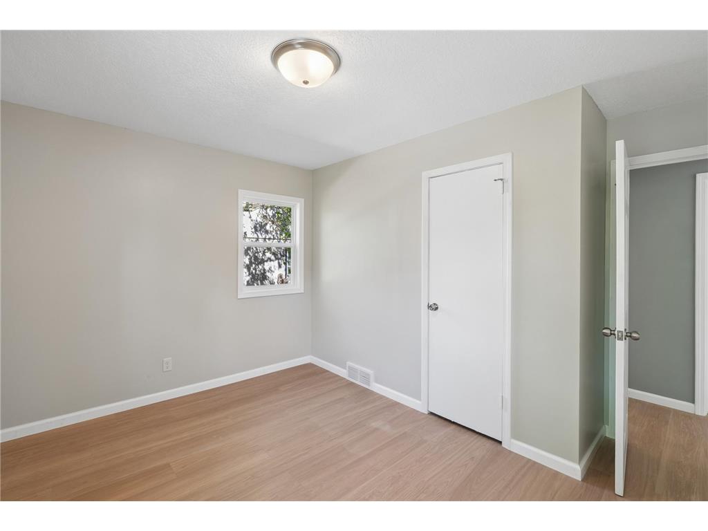 820 7th Avenue E Shakopee MN 55379 7057628 image10