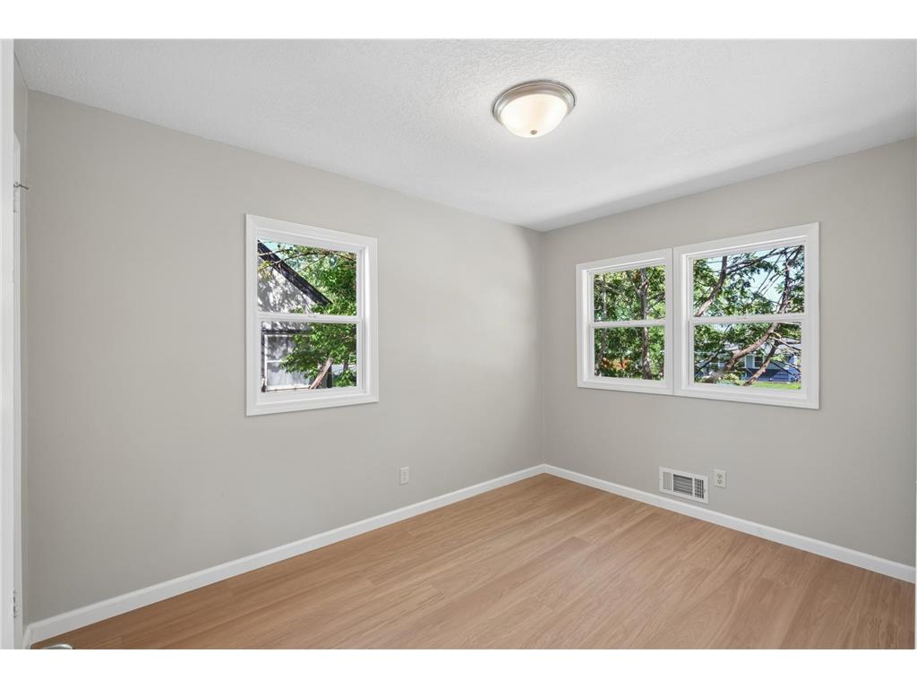 820 7th Avenue E Shakopee MN 55379 7057628 image11