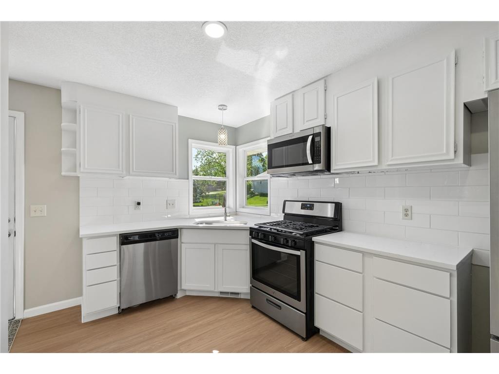 820 7th Avenue E Shakopee MN 55379 7057628 image2