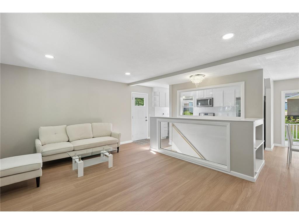 820 7th Avenue E Shakopee MN 55379 7057628 image7