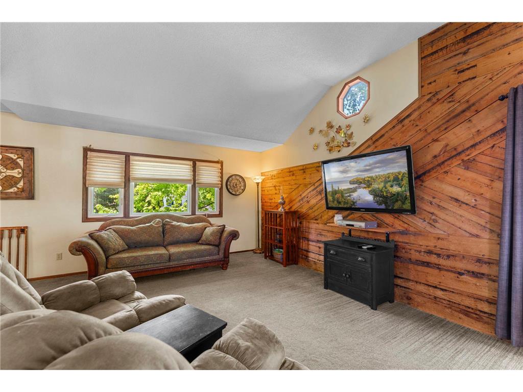 820 Ashland Street S Cambridge MN 55008 7078885 image10