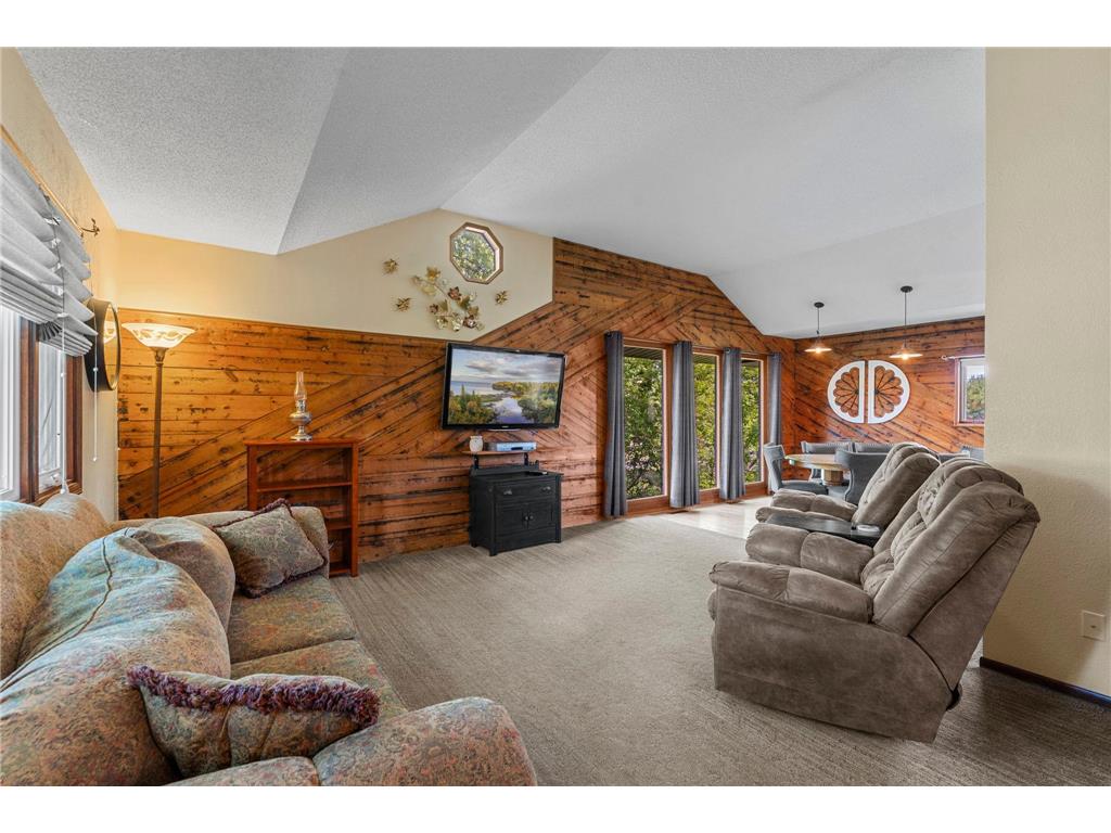 820 Ashland Street S Cambridge MN 55008 7078885 image11