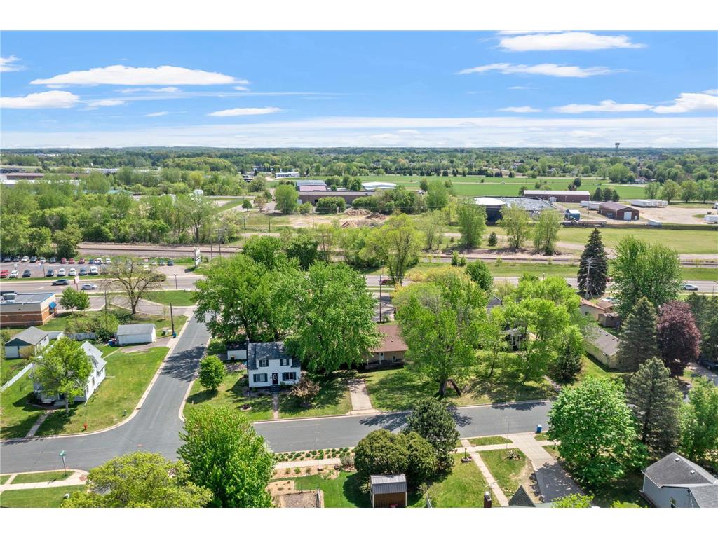 820 Ashland Street S Cambridge MN 55008 7078885 image24