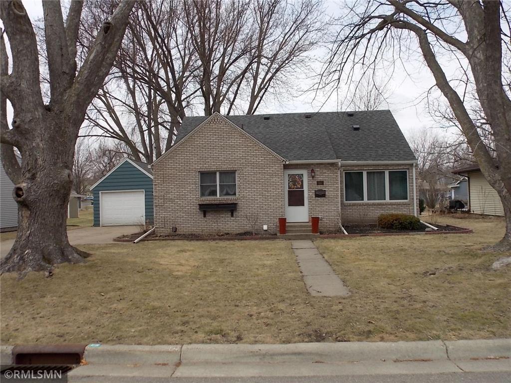 820 Elm Street NE Hutchinson MN 55350 6700956 image1