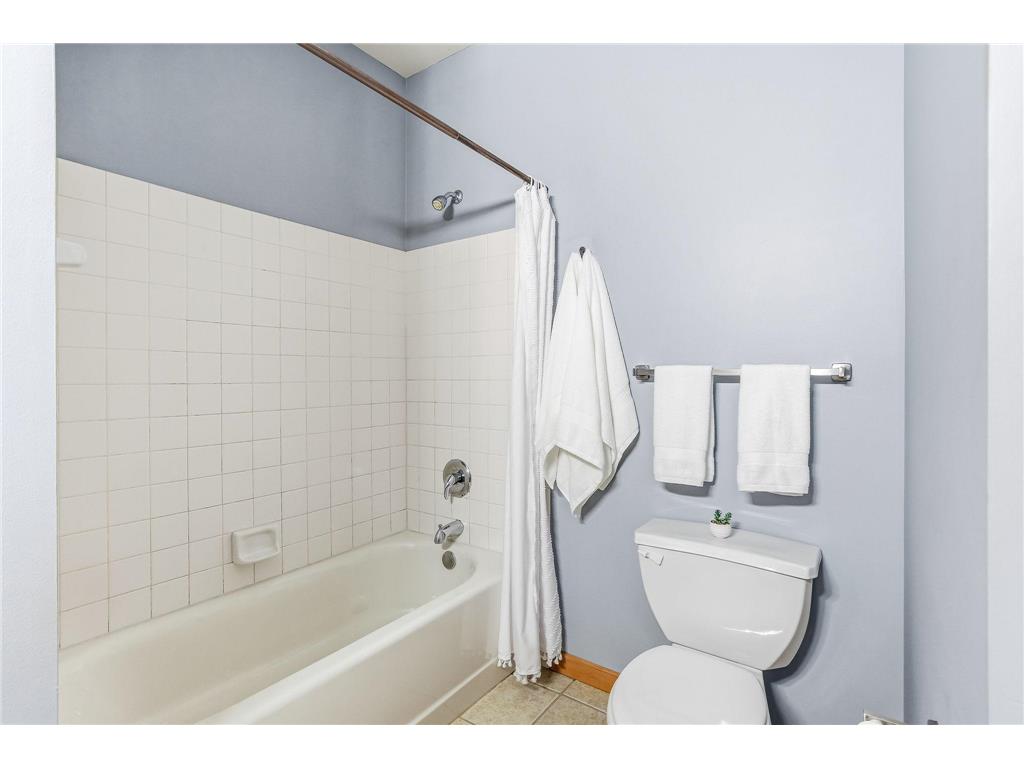 820 Emerald Street #111 Saint Paul MN 55114 7058330 image24