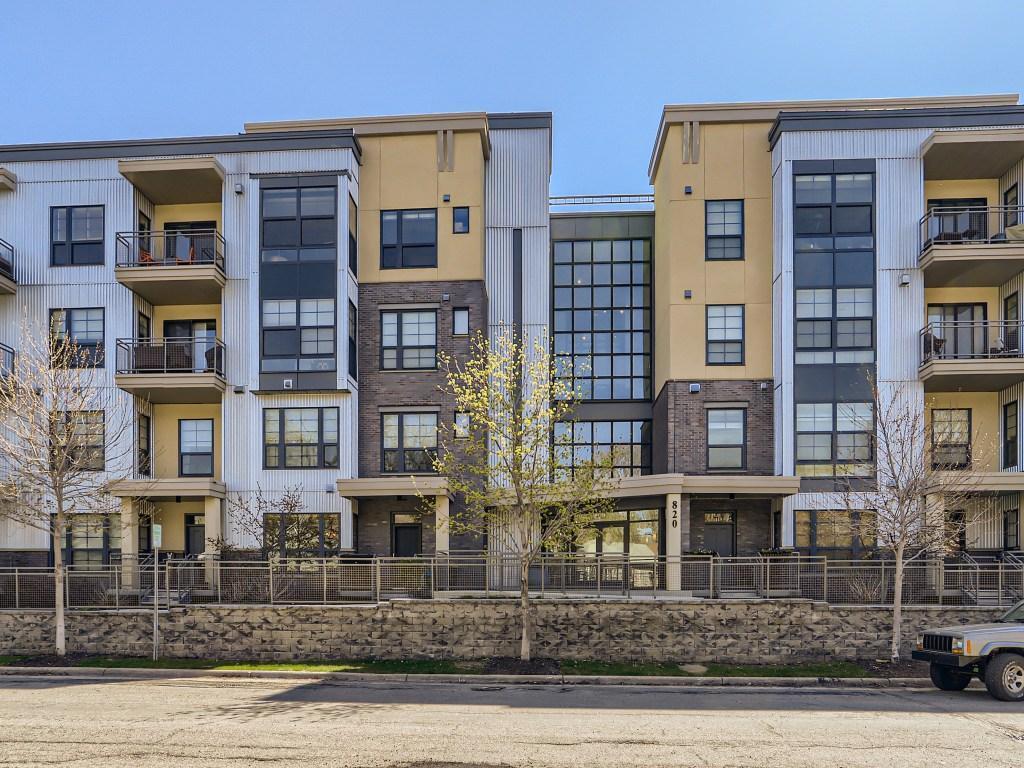 820 Emerald Street #307 Saint Paul MN 55114 6363666 image1